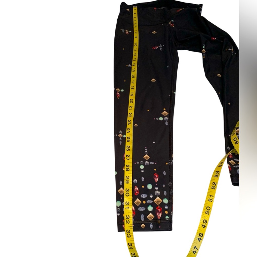 ♥️VICTORIA SECRET❤️BEAUTIFUL GEM ATHLETIC PANTS. EXCELLENT CONDITION! - Picture 4 of 7